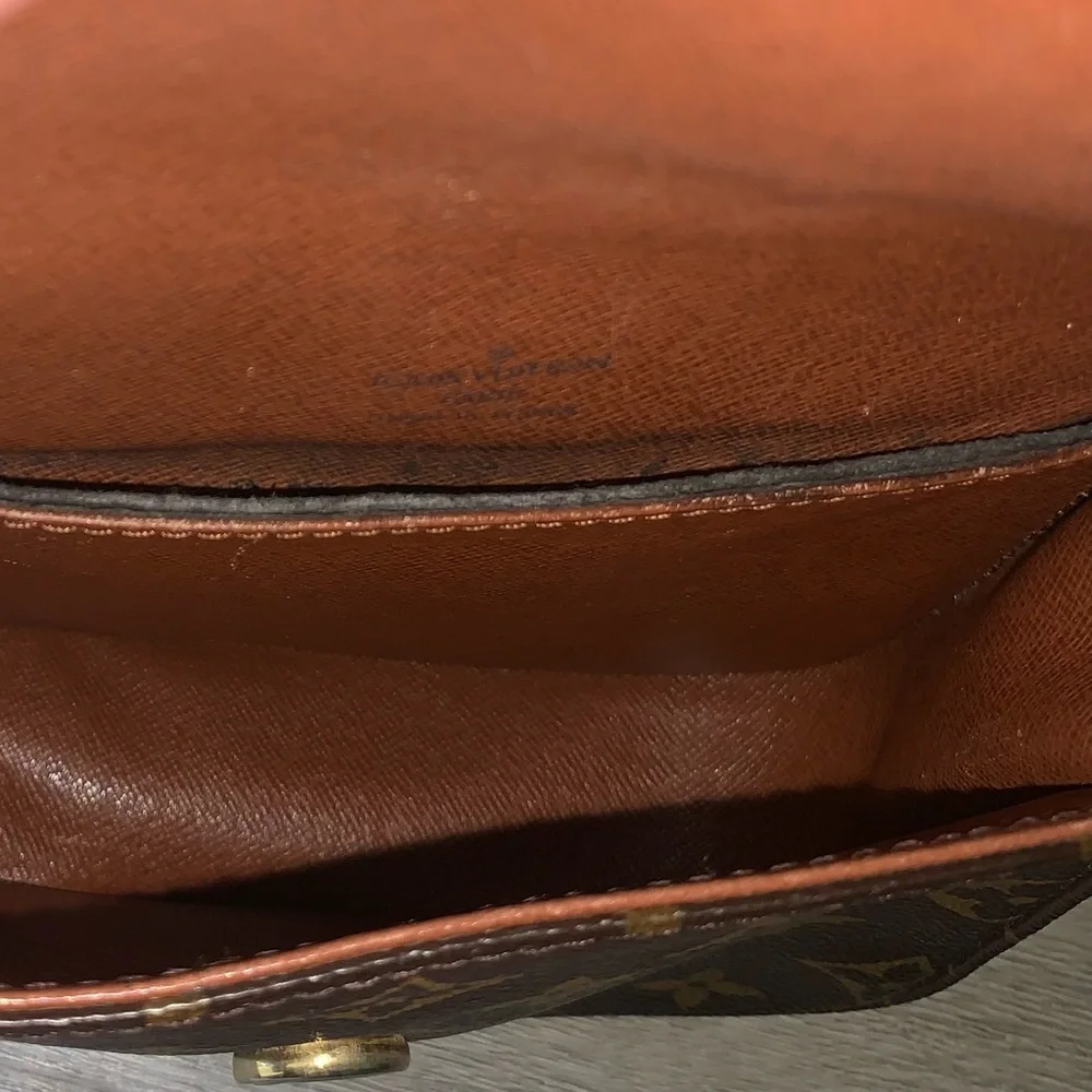 Louis Vuitton Authentic Vintage Leather Saint Cloud PM Monogram Crossbody Bag - Picture 8 of 16